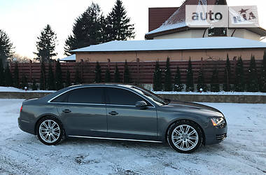 Седан Audi A8 2014 в Староконстантинове