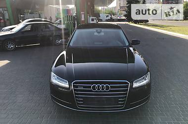 Седан Audi A8 2016 в Одесі