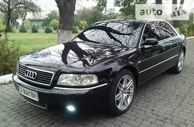 Седан Audi A8 2000 в Черновцах