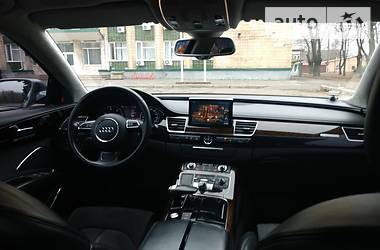 Седан Audi A8 2011 в Николаеве