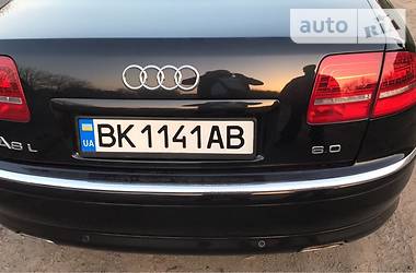 Седан Audi A8 2005 в 