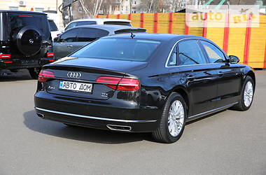 Седан Audi A8 2017 в Киеве