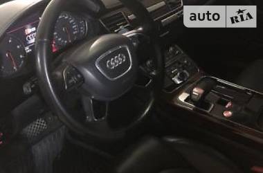 Седан Audi A8 2011 в 