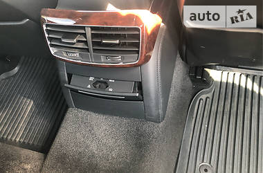 Седан Audi A8 2011 в 