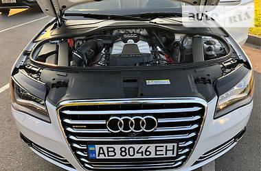 Седан Audi A8 2013 в Виннице