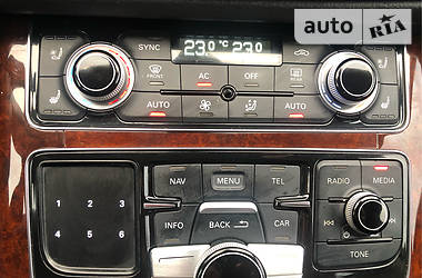 Седан Audi A8 2011 в 