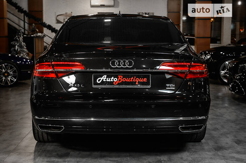 Седан Audi A8 2017 в Одессе
