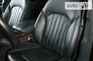 Седан Audi A8 2017 в Одесі