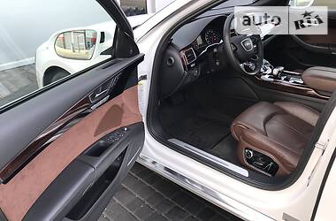 Седан Audi A8 2013 в 