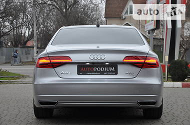 Седан Audi A8 2017 в Одесі