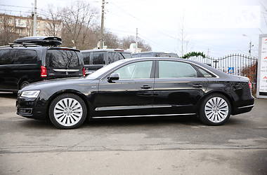 Седан Audi A8 2015 в Киеве