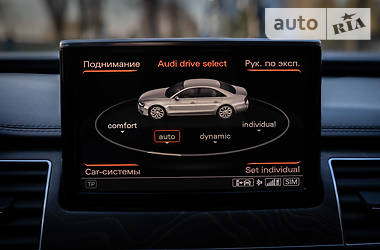 Седан Audi A8 2016 в 