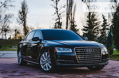 Седан Audi A8 2016 в 