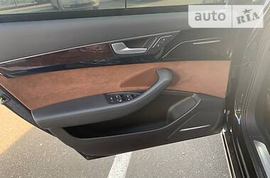 Седан Audi A8 2014 в 