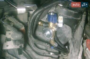 Седан Audi A8 2005 в Виннице