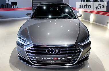 Седан Audi A8 2017 в 