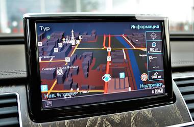 Седан Audi A8 2017 в 