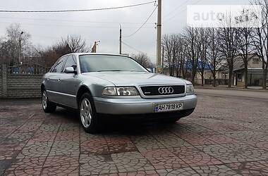 Седан Audi A8 1995 в Краматорске