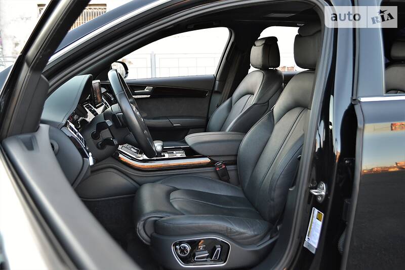 Седан Audi A8 2016 в Харькове