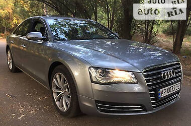 Седан Audi A8 2012 в Запорожье