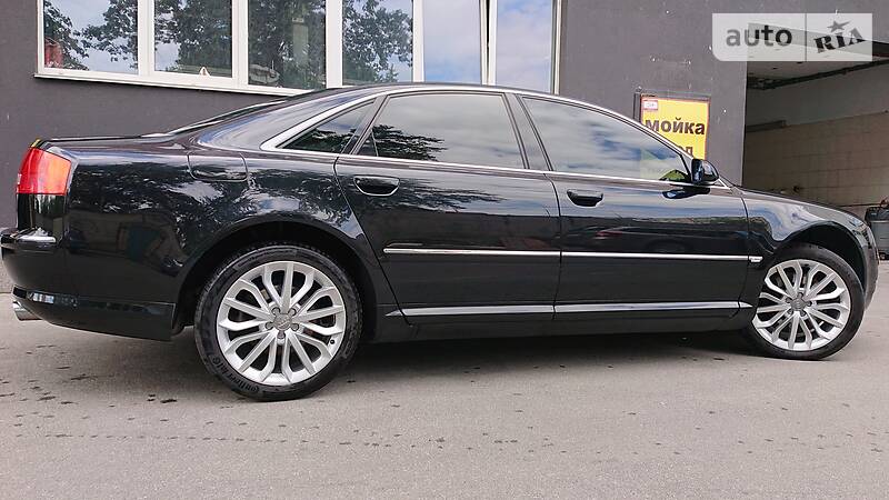 Седан Audi A8 2006 в Киеве
