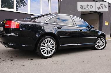 Седан Audi A8 2006 в Киеве