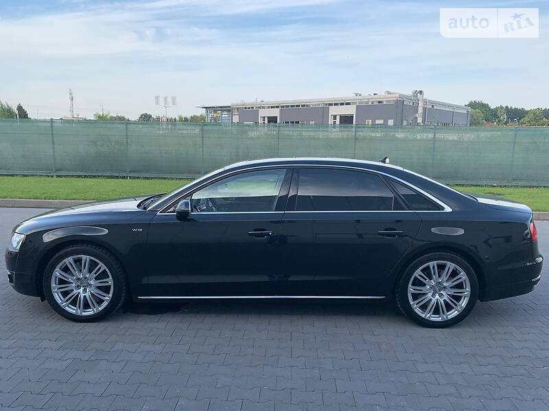 Седан Audi A8 2012 в Харкові