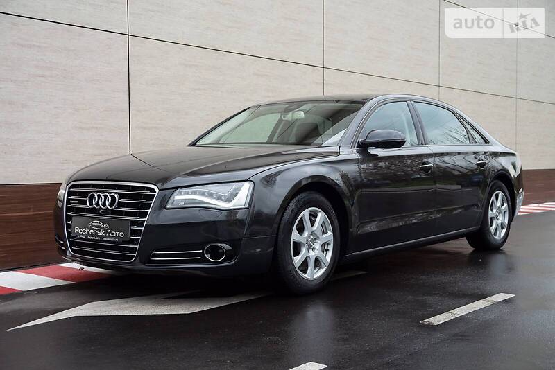 Седан Audi A8 2012 в Киеве