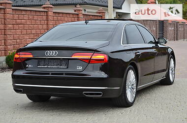 Седан Audi A8 2015 в Ровно