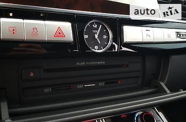 Седан Audi A8 2016 в Сумах