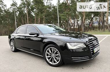 Седан Audi A8 2012 в Киеве