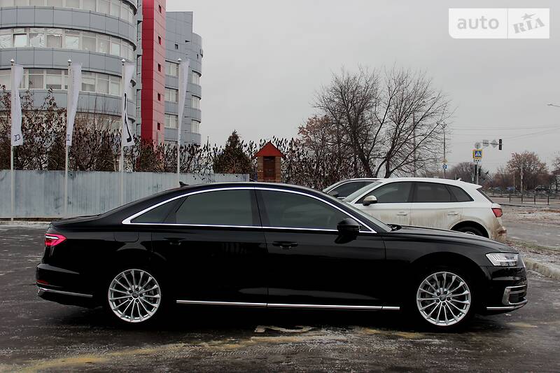 Седан Audi A8 2018 в Харькове