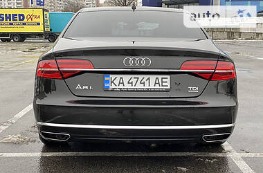 Седан Audi A8 2017 в Києві