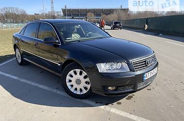 Седан Audi A8 2004 в Ивано-Франковске