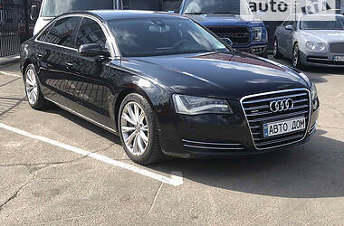 Седан Audi A8 2012 в Киеве