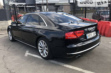 Седан Audi A8 2012 в Киеве