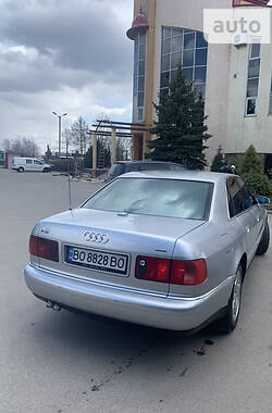 Седан Audi A8 2001 в Тернополе