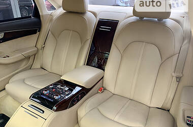 Седан Audi A8 2013 в Киеве