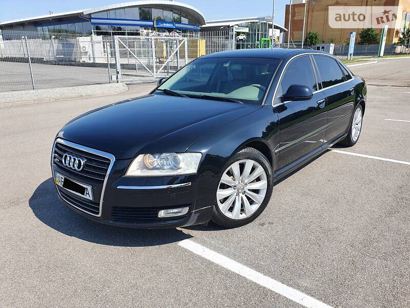 Седан Audi A8 2008 в Днепре