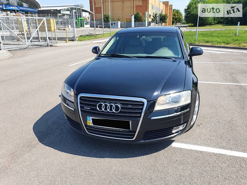 Седан Audi A8 2008 в Днепре