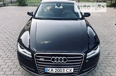 Седан Audi A8 2014 в Києві