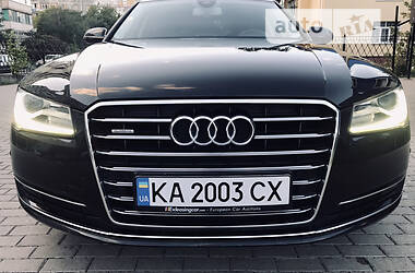 Седан Audi A8 2014 в Києві