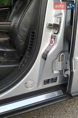 Седан Audi A8 1999 в 