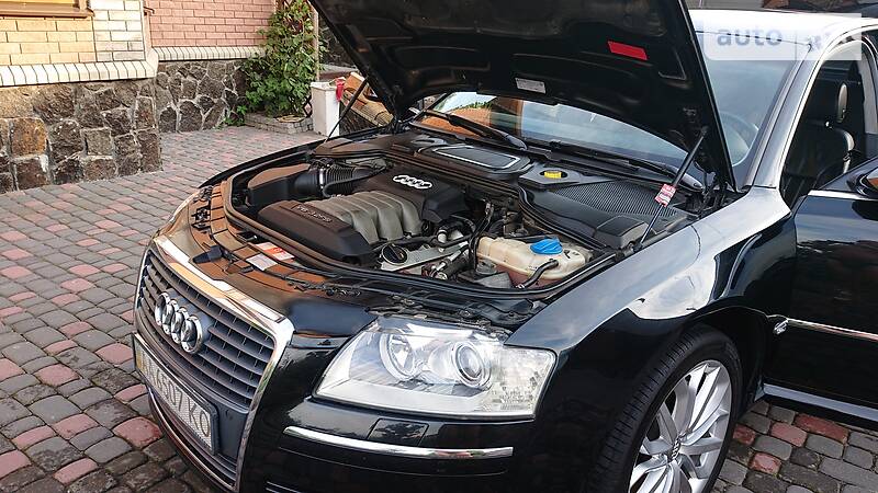 Седан Audi A8 2006 в Киеве