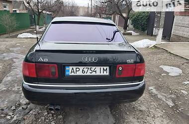 Седан Audi A8 1995 в Запоріжжі