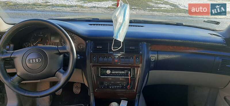 Audi A8 1997 в Львові