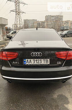 Седан Audi A8 2011 в Києві