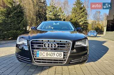 Седан Audi A8 2012 в Львове