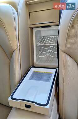 Седан Audi A8 2012 в Львове