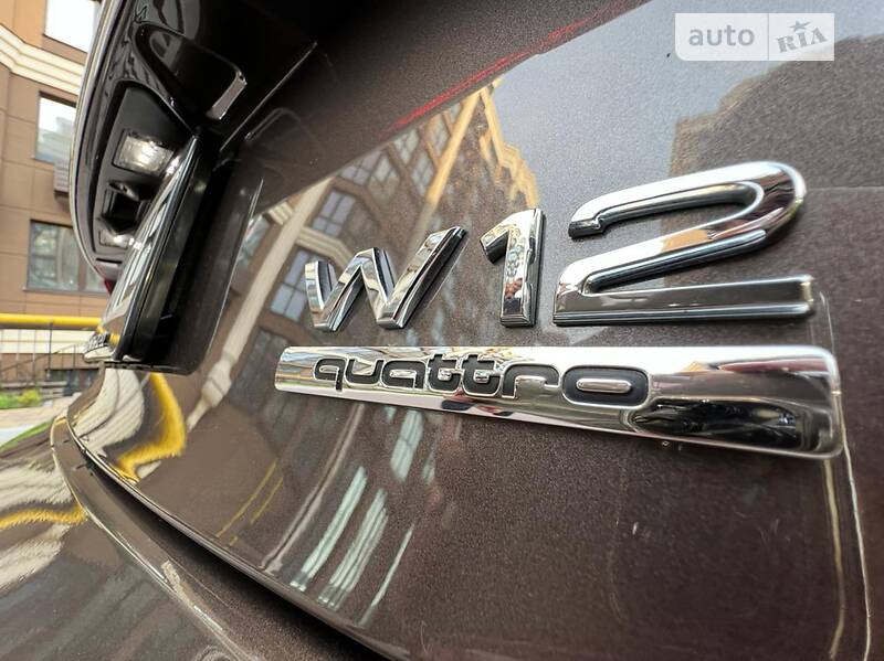 Седан Audi A8 2014 в Києві